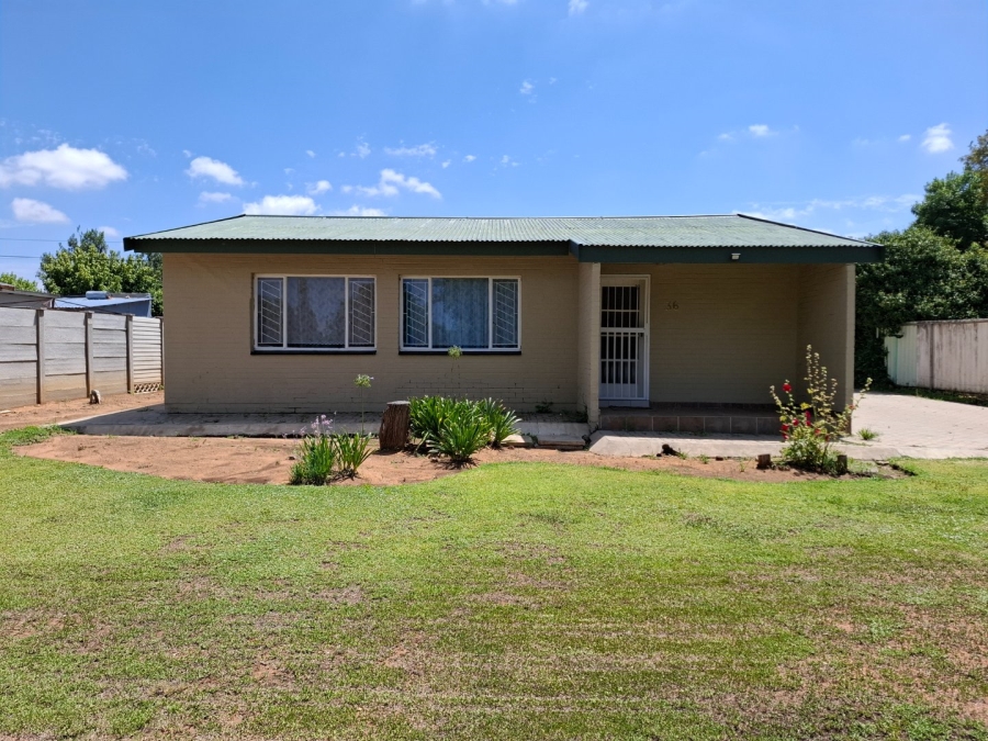 4 Bedroom Property for Sale in Brandwag Free State